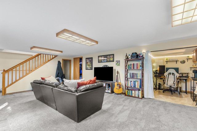 1903 Sunkist AVENUE, Waukesha, WI 53188