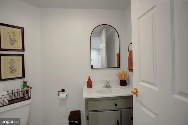 5312 FAIRWAY DR W, Fayetteville, PA 17222