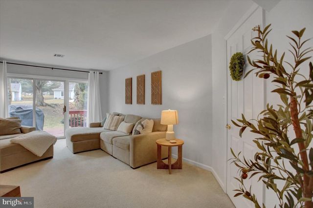 5312 FAIRWAY DR W, Fayetteville, PA 17222