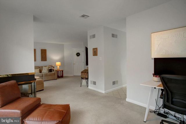 5312 FAIRWAY DR W, Fayetteville, PA 17222