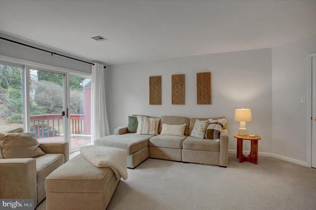 5312 FAIRWAY DR W, Fayetteville, PA 17222