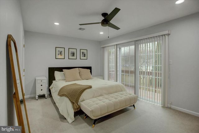 5312 FAIRWAY DR W, Fayetteville, PA 17222