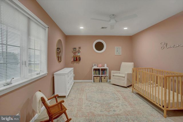 5312 FAIRWAY DR W, Fayetteville, PA 17222