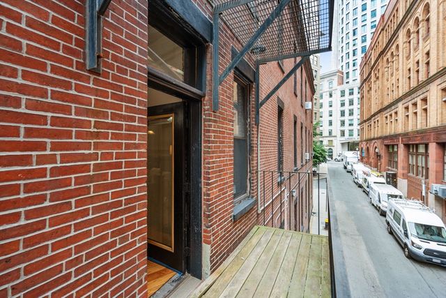 19 Stanhope 2B, Boston, MA 02116