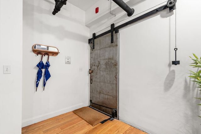 19 Stanhope 2B, Boston, MA 02116