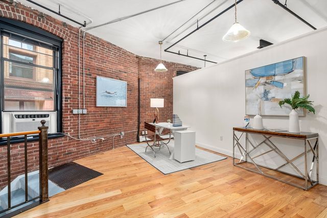 19 Stanhope 2B, Boston, MA 02116