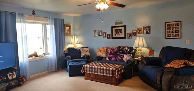 679 Oxford Germantown Road, Somers Twp, OH 45311