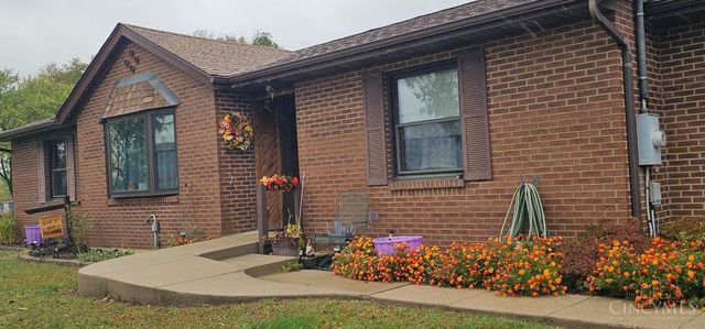 679 Oxford Germantown Road, Somers Twp, OH 45311