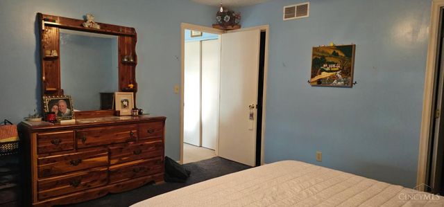 679 Oxford Germantown Road, Somers Twp, OH 45311