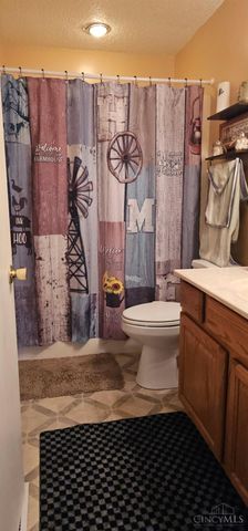 679 Oxford Germantown Road, Somers Twp, OH 45311