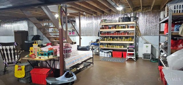 679 Oxford Germantown Road, Somers Twp, OH 45311