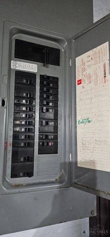 679 Oxford Germantown Road, Somers Twp, OH 45311