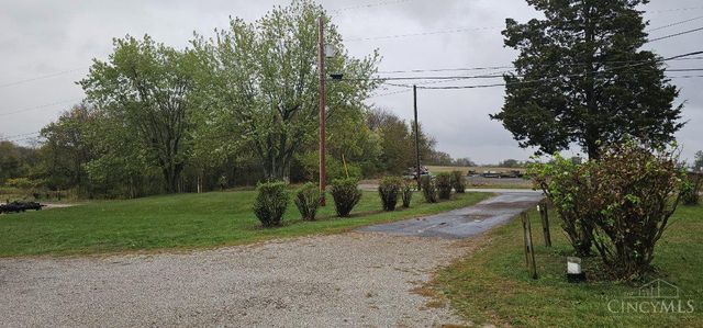 679 Oxford Germantown Road, Somers Twp, OH 45311