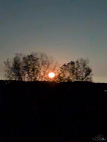 679 Oxford Germantown Road, Somers Twp, OH 45311