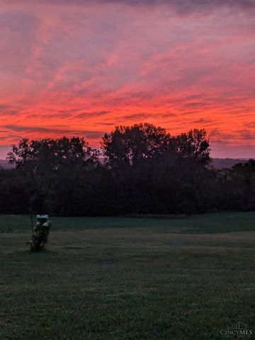 679 Oxford Germantown Road, Somers Twp, OH 45311