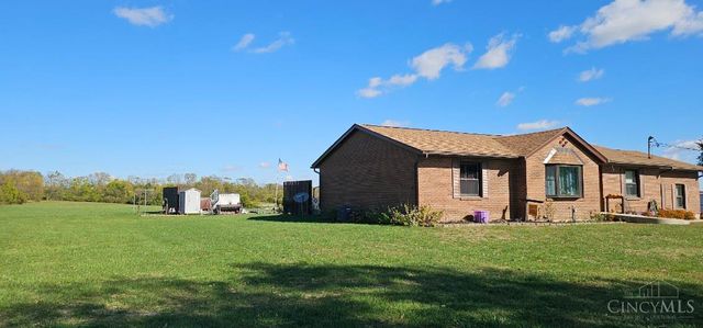 679 Oxford Germantown Road, Somers Twp, OH 45311