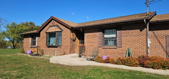 679 Oxford Germantown Road, Somers Twp, OH 45311