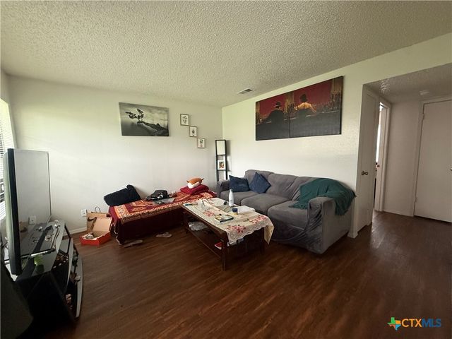 106 Lady Bird Lane B, San Marcos, TX 78666