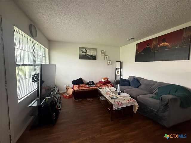 106 Lady Bird Lane B, San Marcos, TX 78666