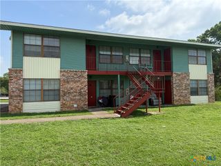 106 Lady Bird Lane B, San Marcos, TX 78666