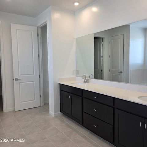 3051 E Villa Avenue, San Tan Valley, AZ 85143