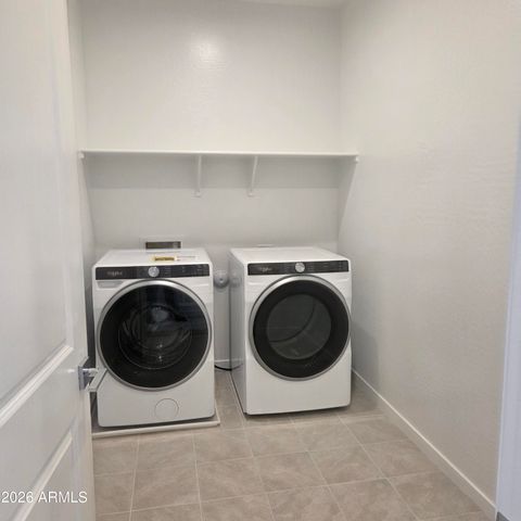 3051 E Villa Avenue, San Tan Valley, AZ 85143