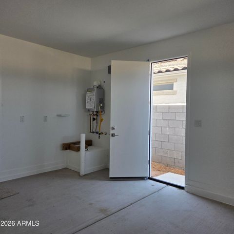 3051 E Villa Avenue, San Tan Valley, AZ 85143