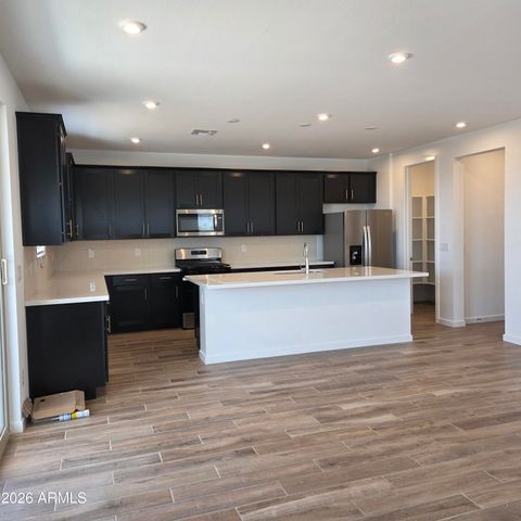 3051 E Villa Avenue, San Tan Valley, AZ 85143