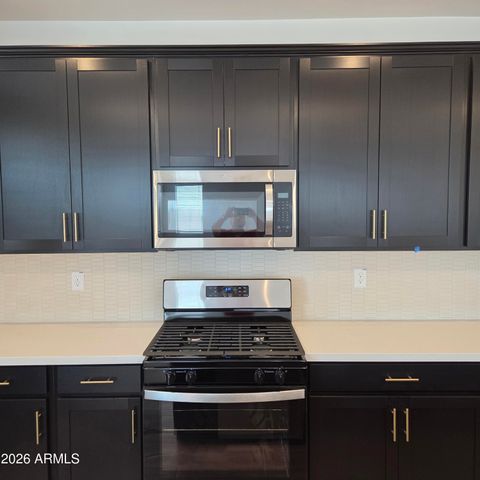 3051 E Villa Avenue, San Tan Valley, AZ 85143