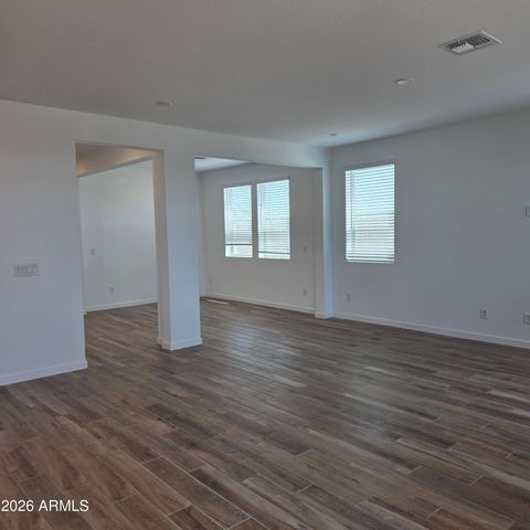 3051 E Villa Avenue, San Tan Valley, AZ 85143