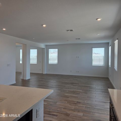 3051 E Villa Avenue, San Tan Valley, AZ 85143