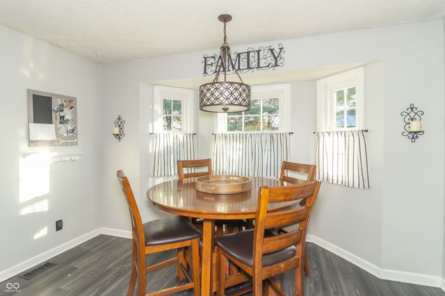 12253 Sunrise Drive, Indianapolis, IN 46229