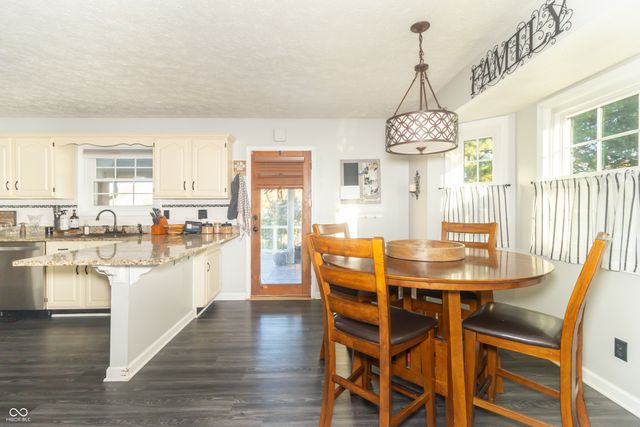 12253 Sunrise Drive, Indianapolis, IN 46229