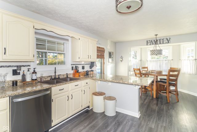 12253 Sunrise Drive, Indianapolis, IN 46229