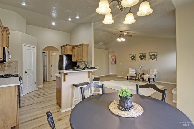 2276 E Summer Dawn Dr., Meridian, ID 83646