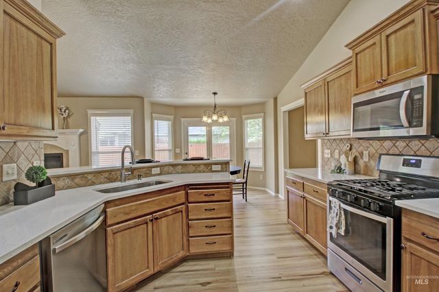 2276 E Summer Dawn Dr., Meridian, ID 83646