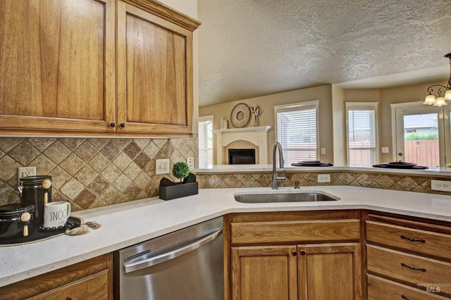 2276 E Summer Dawn Dr., Meridian, ID 83646