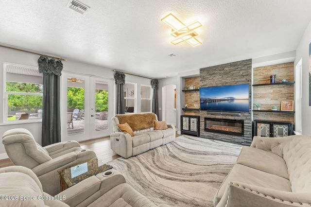 68 Hill Top Lane, Rockledge, FL 32955