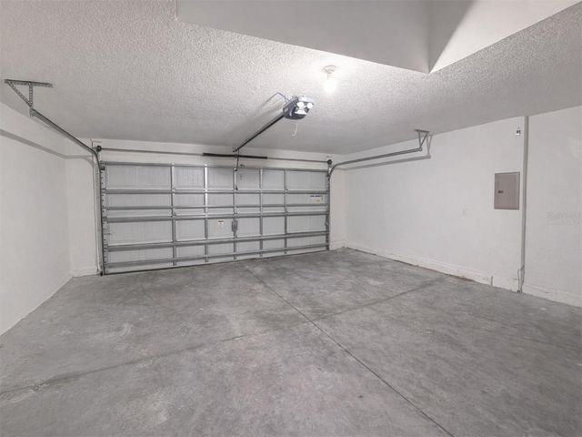 1090 WOODLARK DRIVE, Haines City, FL 33844