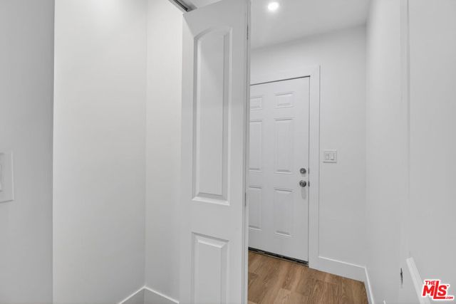 4324 2nd Avenue, Los Angeles, CA 90008