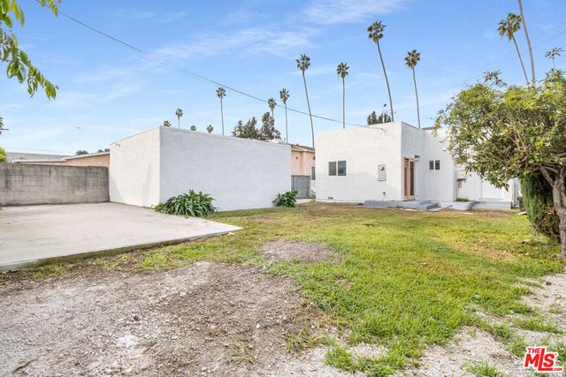 4324 2nd Avenue, Los Angeles, CA 90008