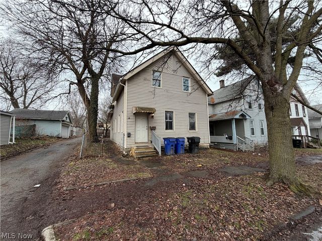 3150 W 40th Street, Cleveland, OH 44109