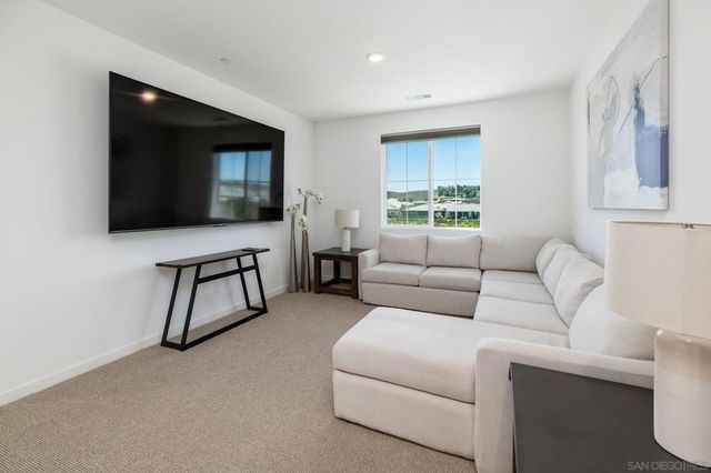 32395 Tannat Dr, Temecula, CA 92591