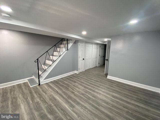 1213 CRESTVIEW RD, Darby, PA 19023
