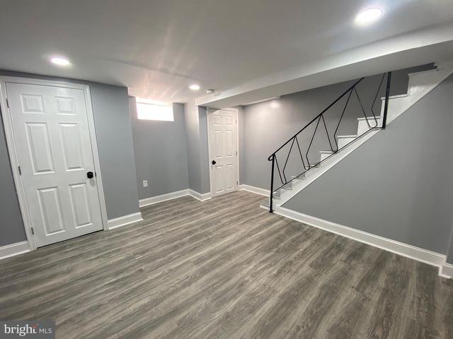 1213 CRESTVIEW RD, Darby, PA 19023