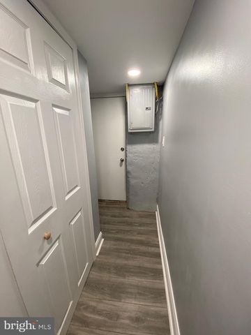 1213 CRESTVIEW RD, Darby, PA 19023