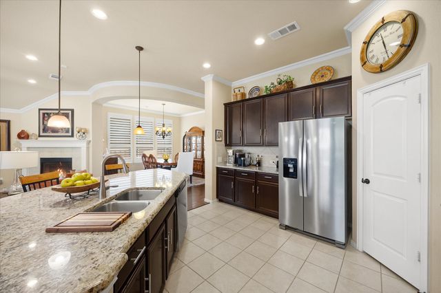 6413 Tuckers Place, Rowlett, TX 75089