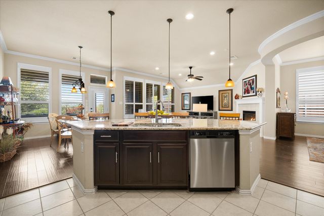 6413 Tuckers Place, Rowlett, TX 75089