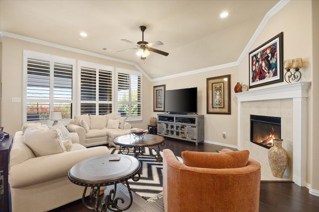 6413 Tuckers Place, Rowlett, TX 75089