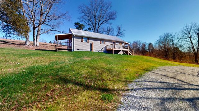 3796 Highway 49, W, Charlotte, TN 37036
